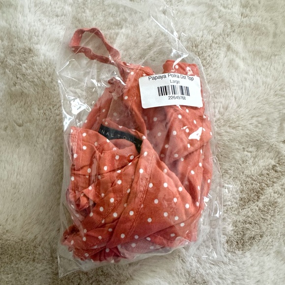 Papaya Polka Dot Top - Picture 2 of 5